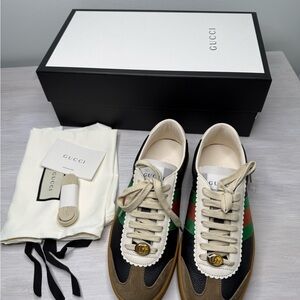 Authentic Gucci Sneakers Unisex | Never Worn | Full Set